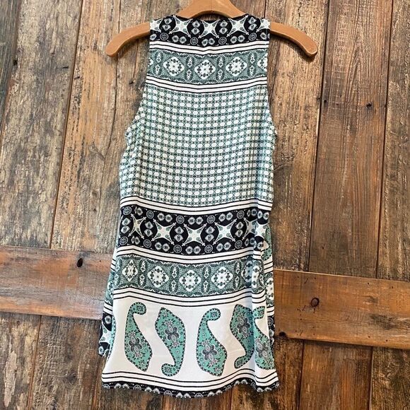 Olivaceous S Green Black Paisley Flowy Sleeveless Summer Relaxed Side Slit Top - Picture 6 of 8